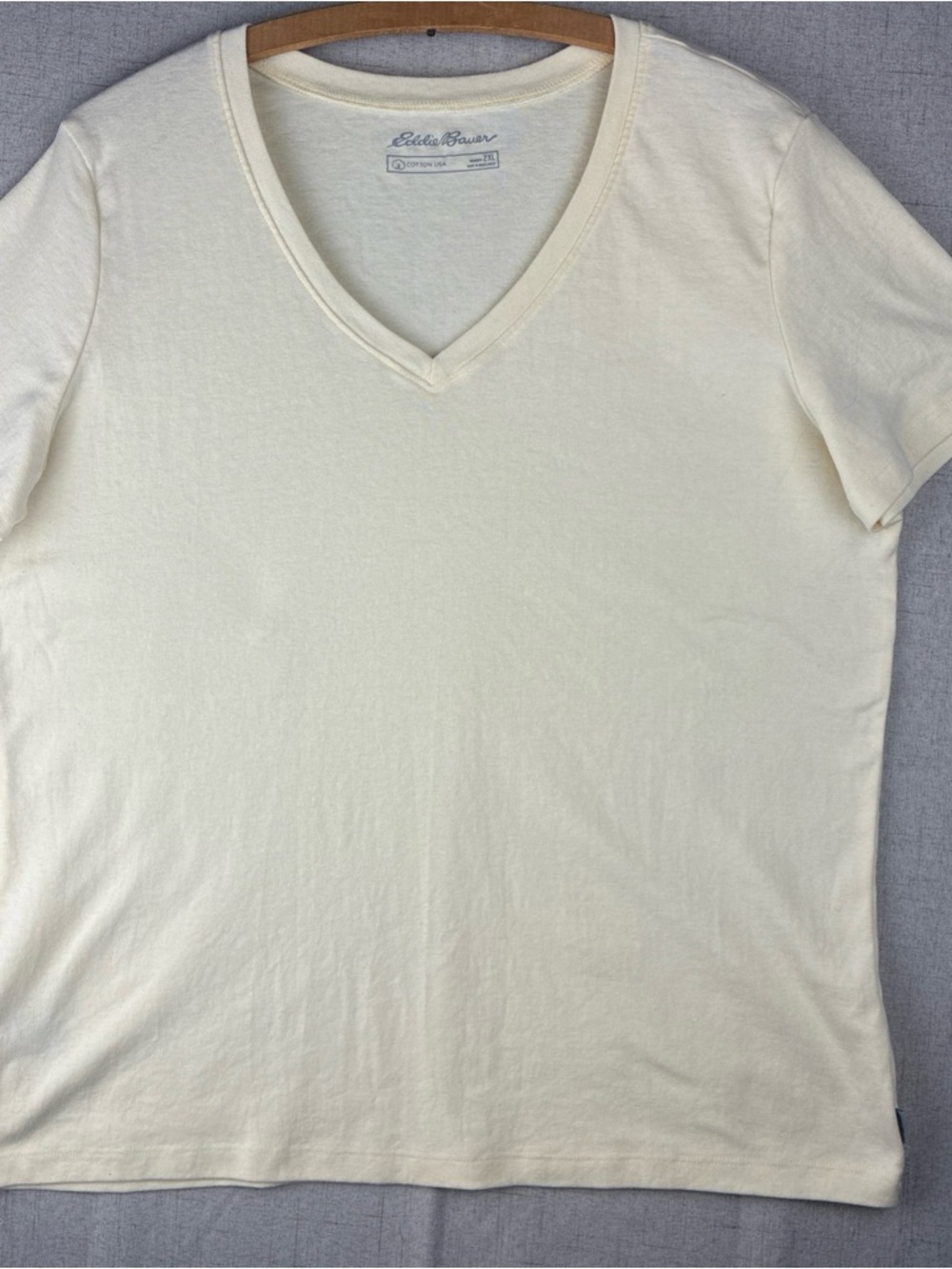 Eddie Bauer Womens Cotton Tee Shirt V Neck 2XL Soft Creamy Pale Yellow Layer